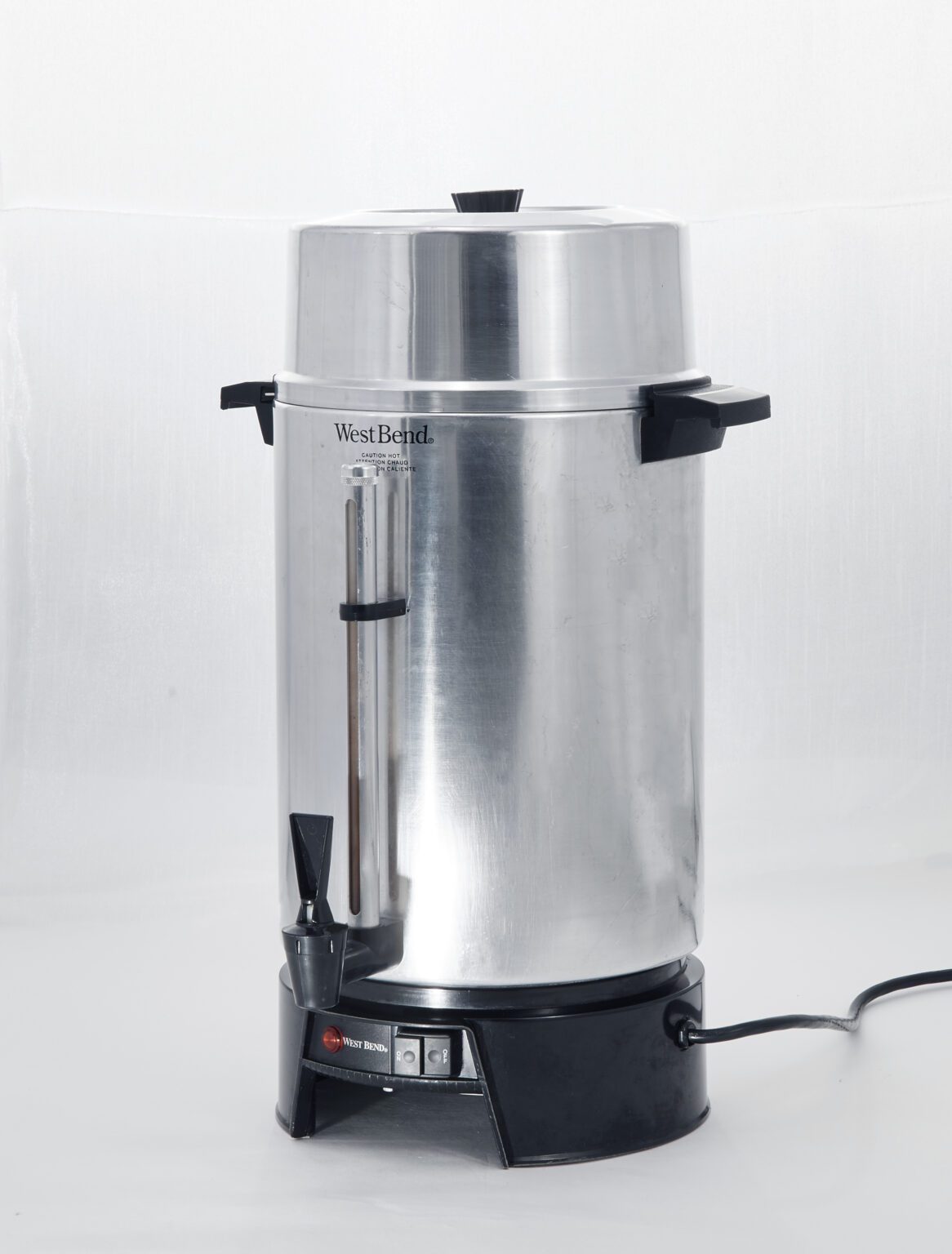 Beverage Dispenser 2.5 Gallon Glass Monarch Event Rentals